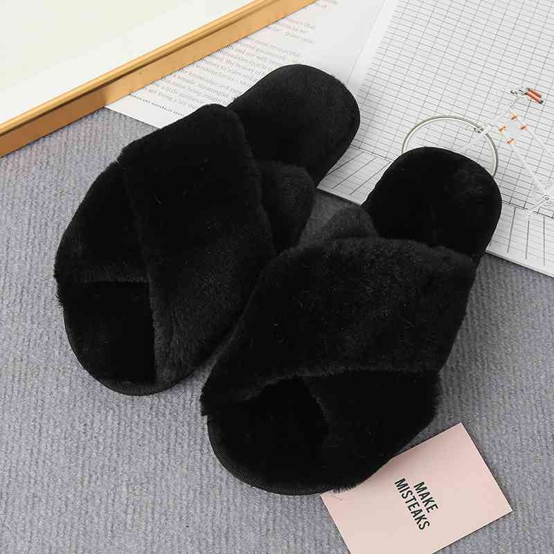 Faux Fur Crisscross Strap Slippers