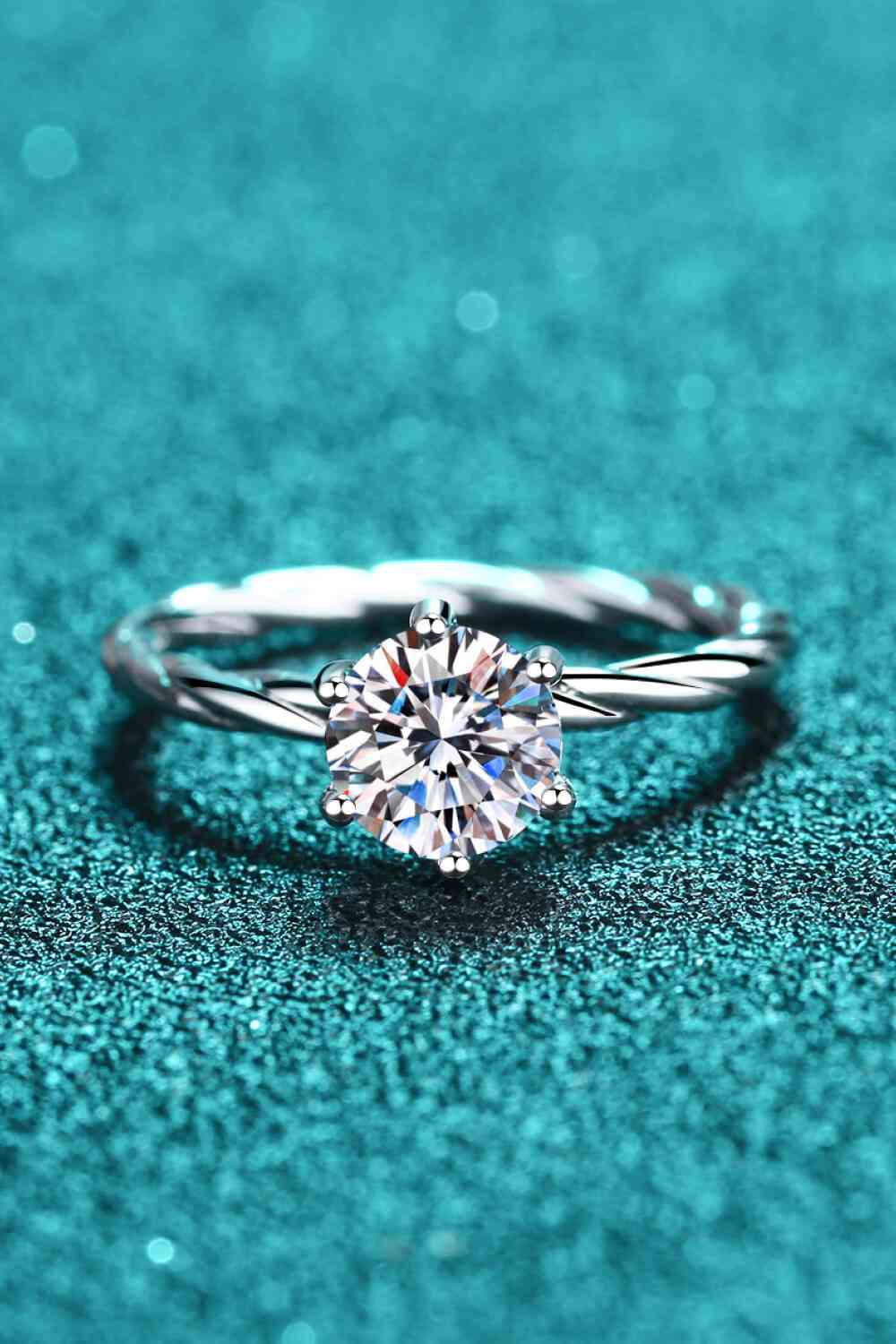 1 Carat Moissanite 6-Prong Twisted Ring